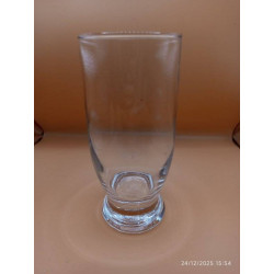 VERRE HAUT SUR PIED EN...