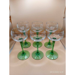 LOT DE 6 VERRES TRANSPARENT...