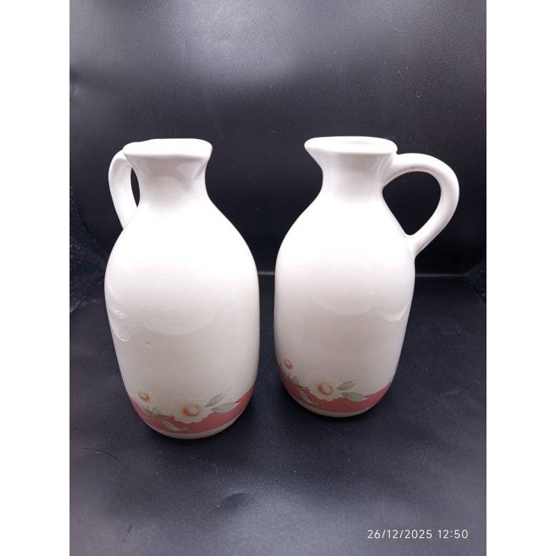 PETITS PICHETS / CARAFES EN CéRAMIQUE, DéCOR FLORAL SIMPLE