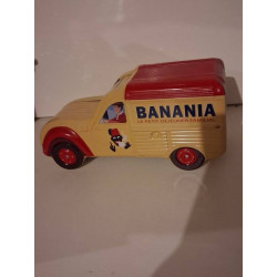 VOITURE BANANIA 