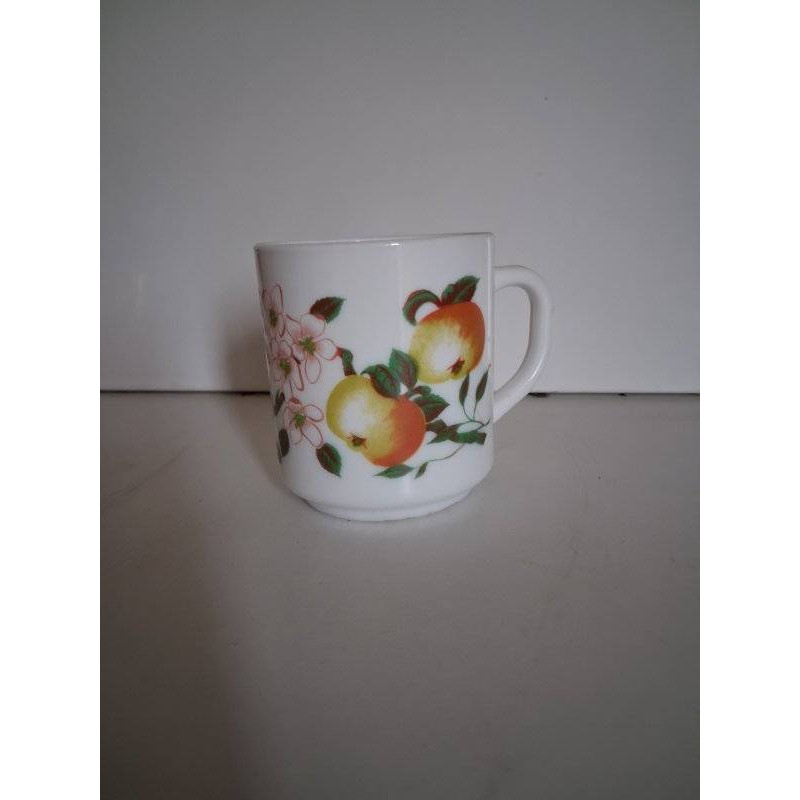 MUG ARCOPAL POMMES