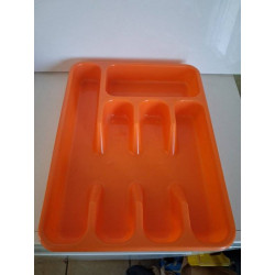 RANGE COUVERTS 